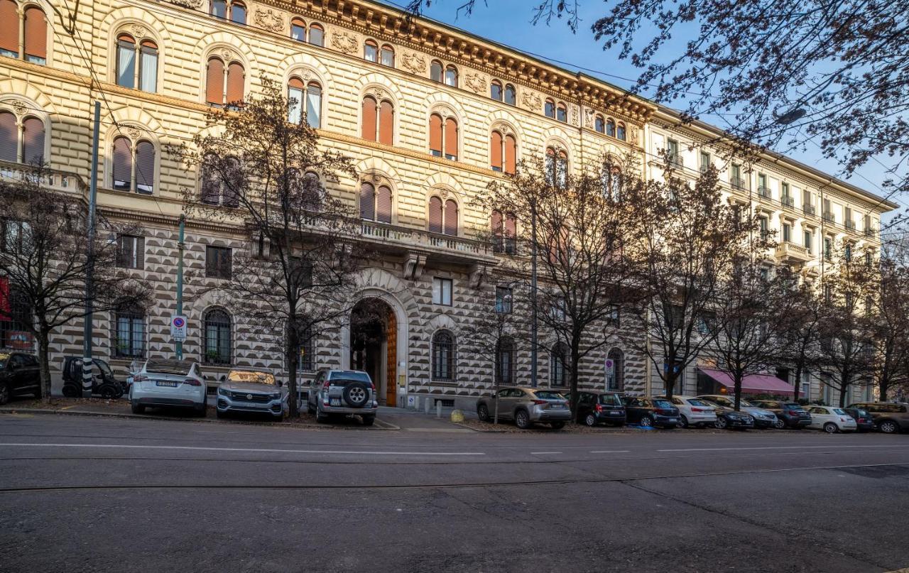 Brera - Sella Charme Apartment Castle View Milão Exterior foto